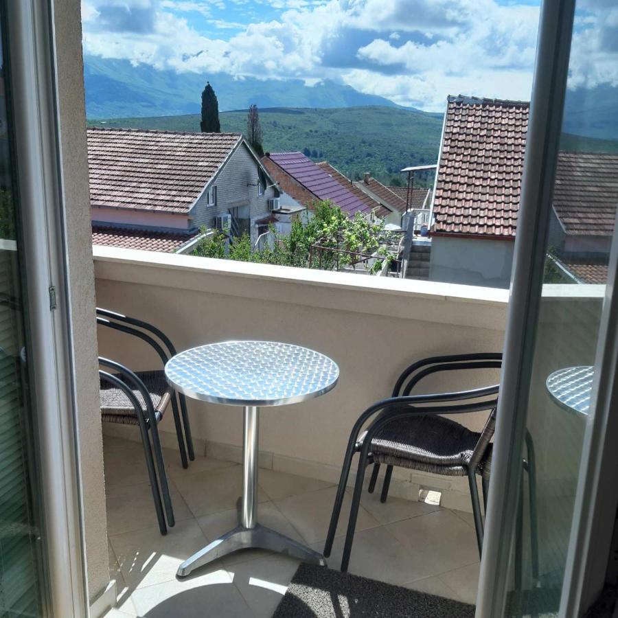 Apartmani Beljkas ติวัต ภายนอก รูปภาพ
