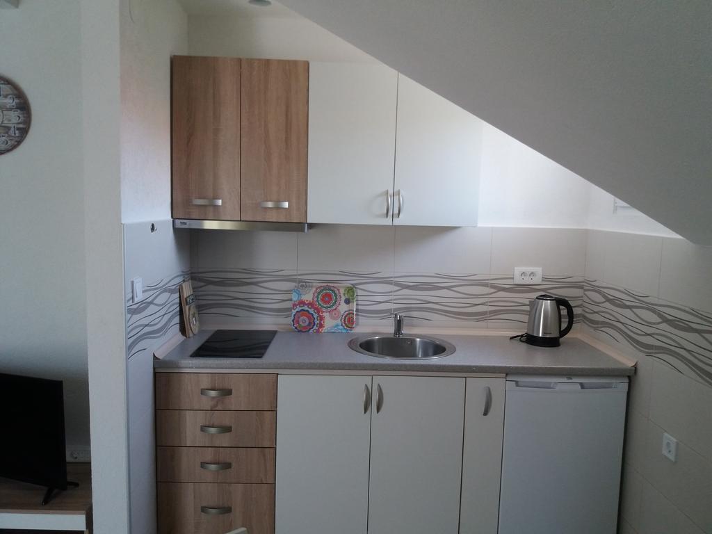 Apartmani Beljkas ติวัต ภายนอก รูปภาพ