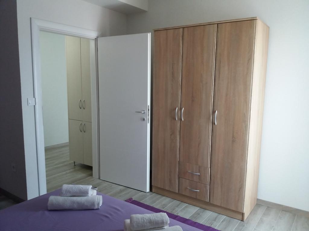 Apartmani Beljkas ติวัต ภายนอก รูปภาพ